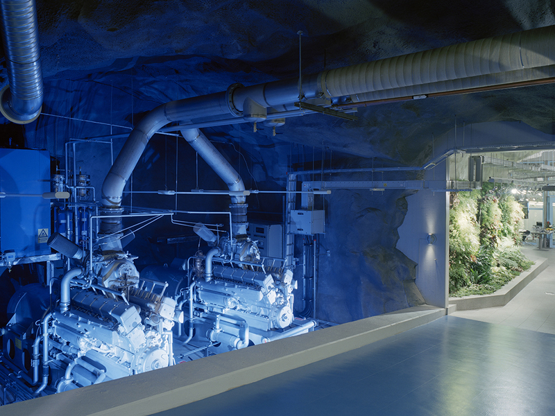 Maybach submarine diesel engines